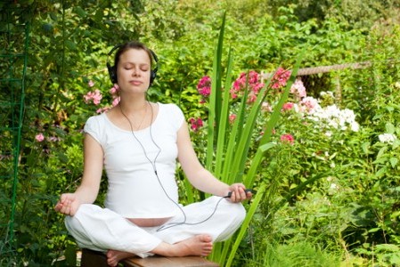 pregnant-yoga-headset